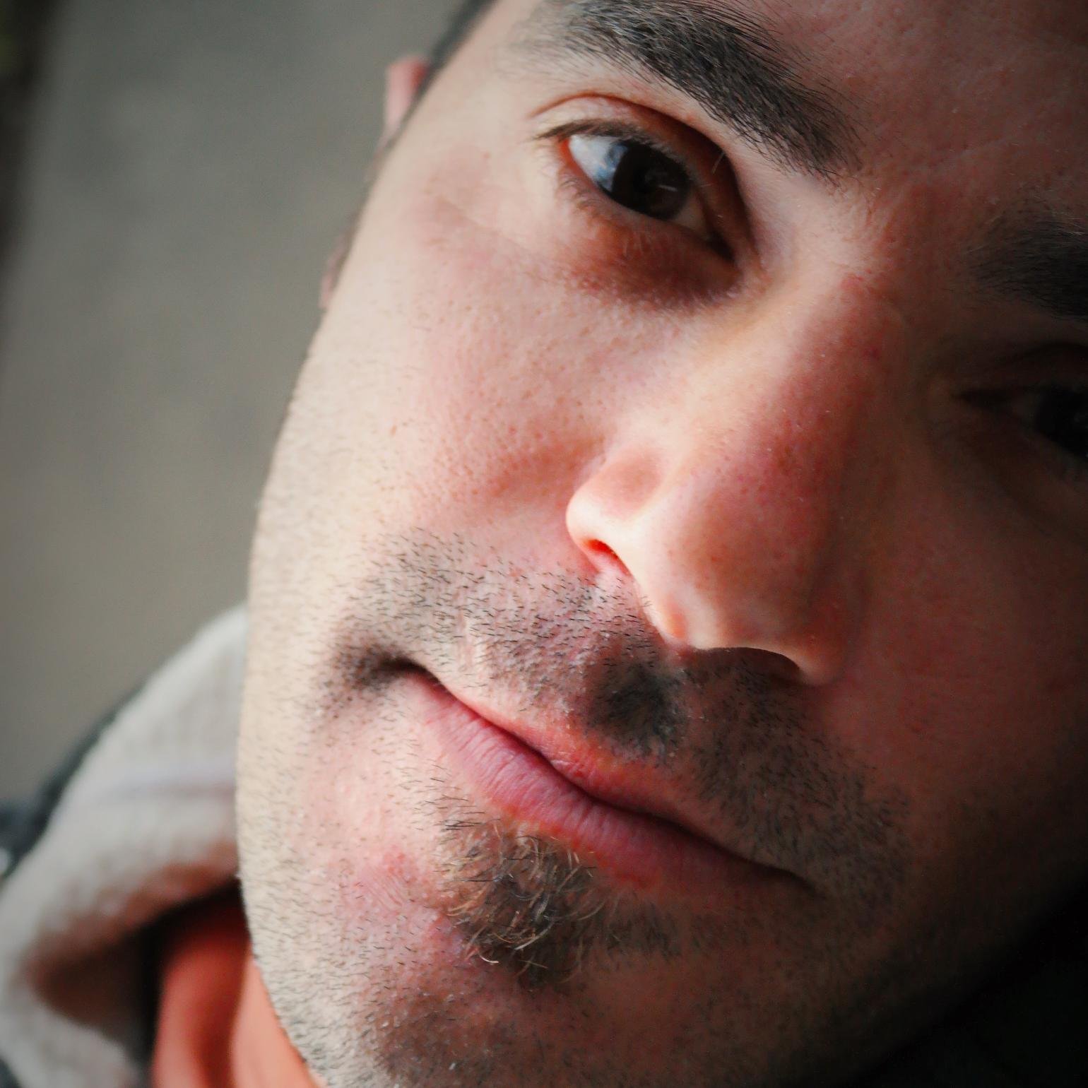 Sensual Molecular Alignment Therapist