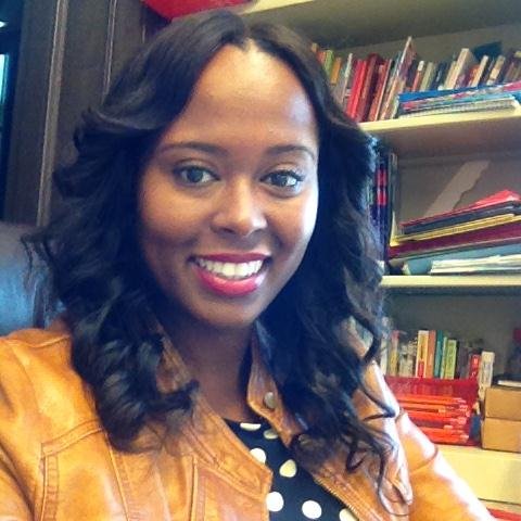 MissGreen_Apple's profile picture. Currently I work as an International Baccalaureate Middle Years Programme Coordinator in a Chicago Public School.