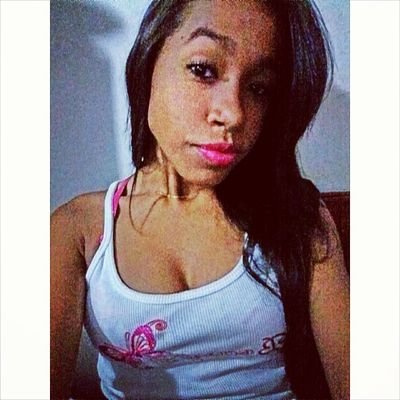 O sorriso mais bonito é aquele que vem do nada. Solto, livre e sincero.☀
