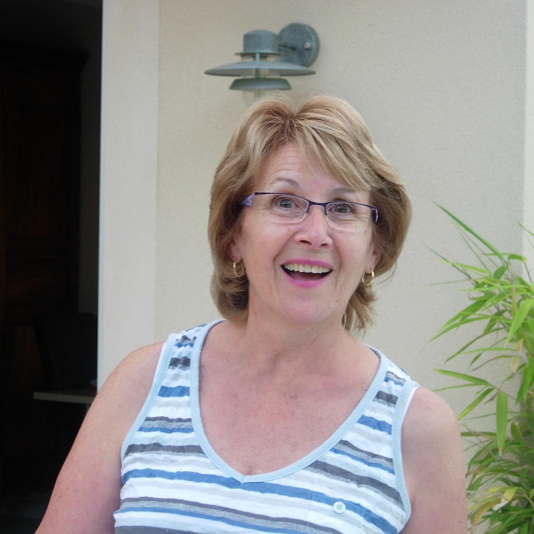 DAMICOVDI's profile picture. 