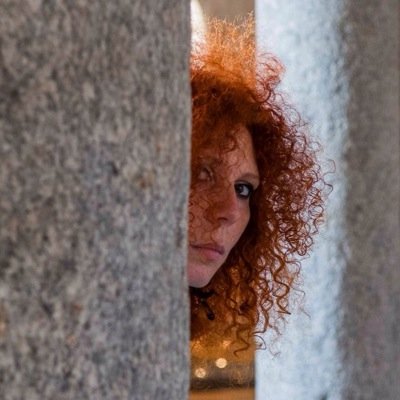 elirossa's profile picture. Donna di mare e di monti, oltre confine. Audace,tenace,testona. Love a Ginger Evangelist. Responsabile Ufficio Stampa e PR @fondaz_veronesi