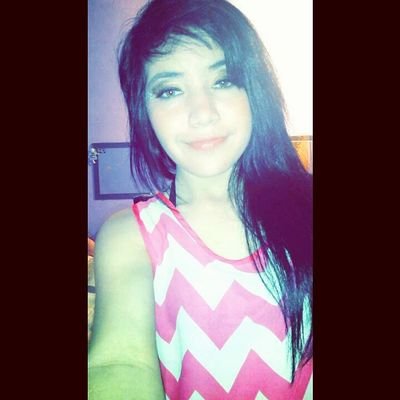 Enamorada de mis amigos sin ellos no soy nada ♡
