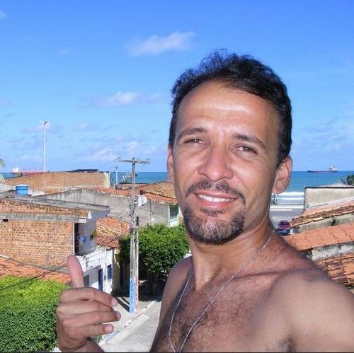 Jornalista e relações Públicas.. Maceió/Alagoas Politicamente incorrento