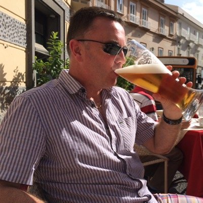 BelvoirFox's profile picture. Fun Lovin Dad acting younger every year (or is that a midlife crisis?). The Foxes, Skiing & DnB are my obsessions followed by Chocolate, Beer and Food.