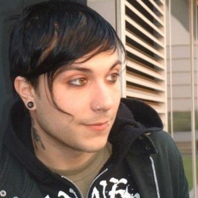 hey, i'm frank. you've probably seen me before on those 'missing' posters. RP
