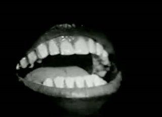 yokobori's profile picture. ドラマトゥルク、舞台芸術研究者