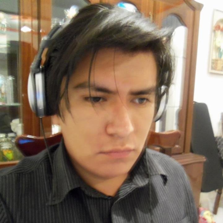 Co-fundador y director de Tecnobotrix México. Me gusta hacer que las cosas sucedan. Difundir y acercar a los más jóvenes a la ciencia y tecnología nos define.