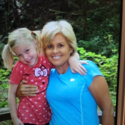 Southern Girl, Loves God and her Family!