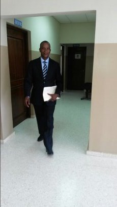 hansel1968's profile picture. Abogado, UNICARIBE.
Maestría Derecho Constitucional UTSA.
Diplomado derecho civil y procesal,
 Inmobiliario, Familia y Litigacion Penal Oral UASD.