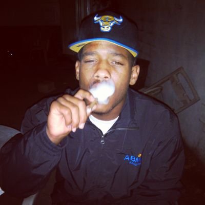 20yrs old♎ , w big dreams follow me tho I follow back!