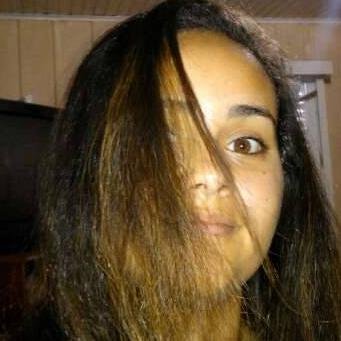 Eu sou do signo de gêmeos,tenho 19 anos,adoro vôlei,e eu AMOOO BIG TIME RUSH...