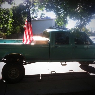 Packin bombs and porkin moms. My lifted 96 F350 is my pride and joy! Twitter wife is @_CoCountryGirl! #RNK #DBH