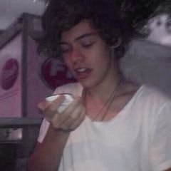 1Directionadass's profile picture. ▽no dicionário das directionadas não existe flop△