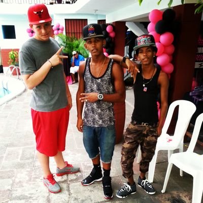 JeanC236's profile picture. Todo llega a su debido tiempoo :)