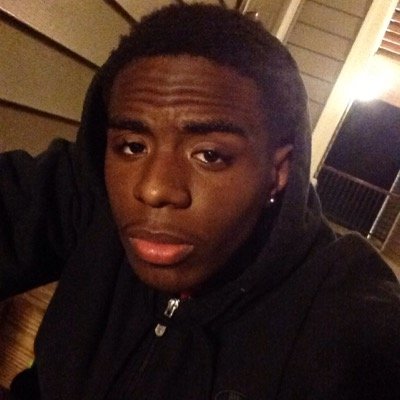Fuck a bio just follow Fmoig:@dlow__730 I follow back