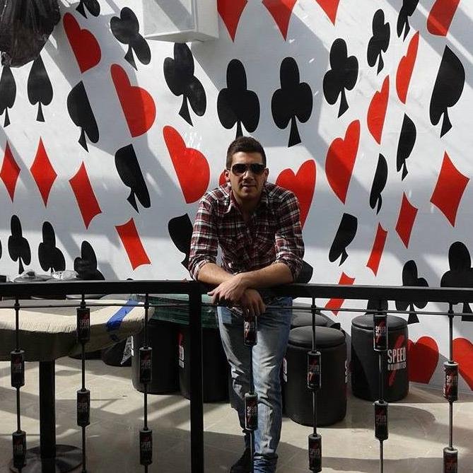 Organizador Poker  Sabados.   WHATSAPP: 1565878969