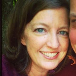 Graphic Designer | Artist | Wife and Mom