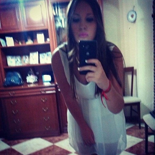 Como dijo aquel genio esta vida es un sueño. Un sueño. ¡Y soñaré!



Instagram: Taamara_rubiio