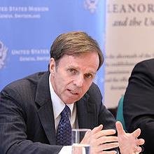 Director, @NYUSternBHR & Jerome Kohlberg Prof of Ethics & Finance & former U.S. Asst. Sec. of State for Democracy, #HumanRights & Labor. Views are my own.