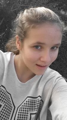 Insta:@sella_03