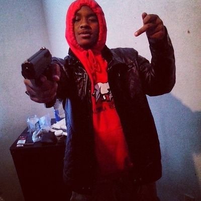 don't fuck with to meany but follow a nigga I follow back add me on book barry stunna kik barrymfstunna ig barry_stunna