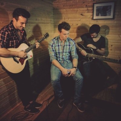 @samfarrell189 @bradfruss @ohsoadam Facebook: http://t.co/9sfrf3cxV9 Link to newest video here wooo