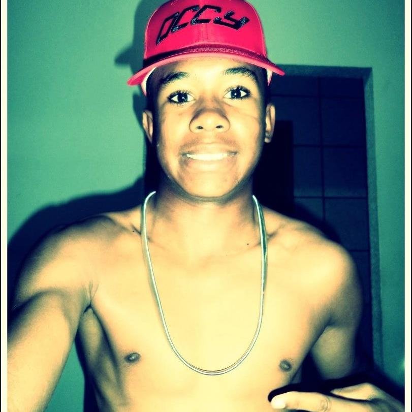 EmanuelDenilson's profile picture. Jogador de Futebol na empresa - CRB