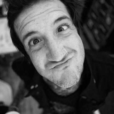 hey heres a free follow! follow @ofmicebabe