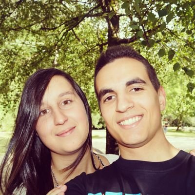 No hay nada imposible, porque los sueños de ayer son las esperanzas de hoy y pueden convertirse en realidad mañana.