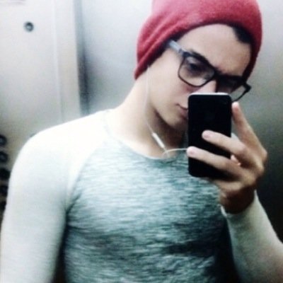 Tudo o que um sonho precisa para ser realizado é alguem q acredite q ele possa ser realizado. ✌ Insta. viiniciusalmeida_