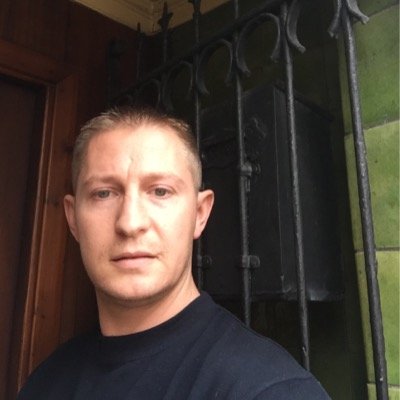 DarrenBakes's profile picture. haha there like boomerangs