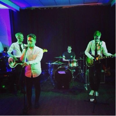 4 piece covers band from surrey, playing a wide variety of music, available for bookings for pubs, clubs and private events.