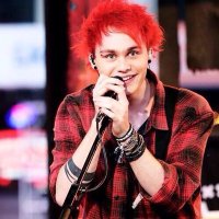 mikey will follow u (@mikeyluvsyouuu) 's Twitter Profile