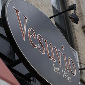 Vesuvio Bay Ridge is an Italian family restaurant and pizzeria serving the residents of Bay Ridge, Brooklyn since 1953.