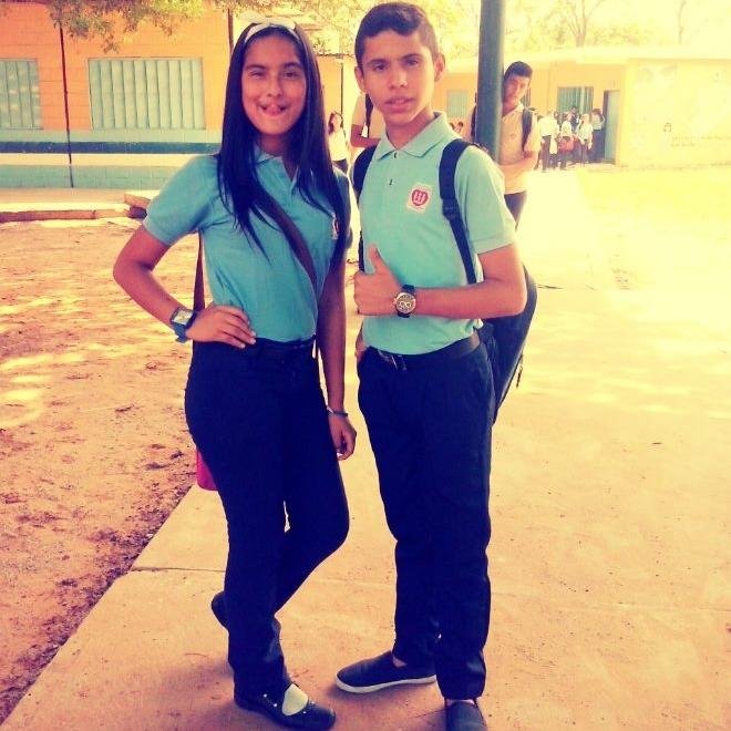 Un chico amable amoroso cariño amado por las personas me gusta mucha la musica y bailar, el futbol y soy super pana