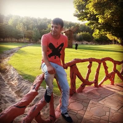 Mckr00's profile picture. 