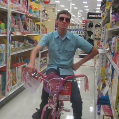 _Freepetra's profile picture. General stupidity is the name of the game...18, car enthusiast, avid snowmobiler.
Follow @nsrmotorsport for my 90 rally car build!