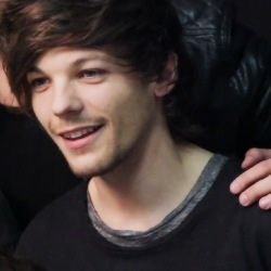 eu so queria pedir humildemente para as elounor shippers tomarem no cu. obrigada.