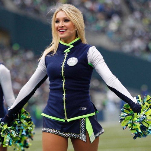 17 year old Seahawks Cheerleader. Big sis to Lara. Love cheesecake and ice cream. Have the best parents ever. RP.