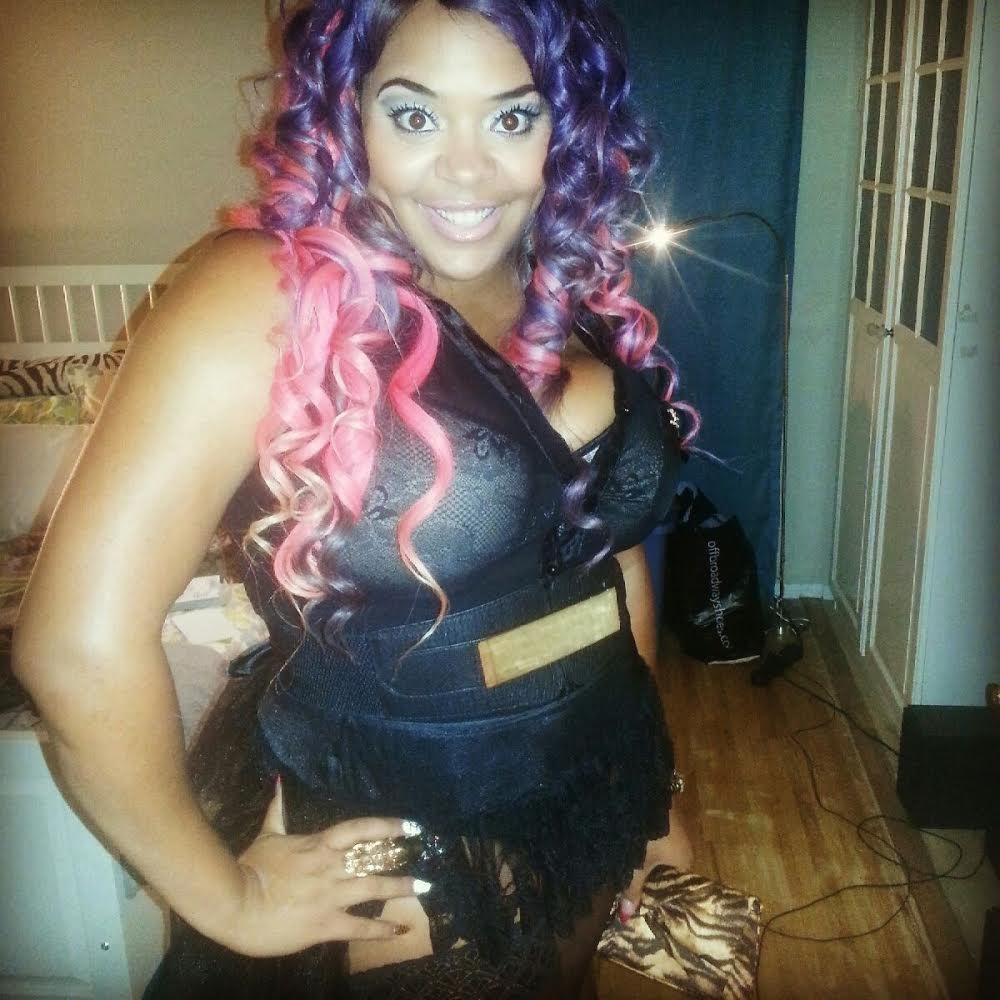 Hi world, It's Cleopatra♥ I'm into fashion, love and money. I'm a hair stylist, talk show host and fashionista. Gotta go xoxo