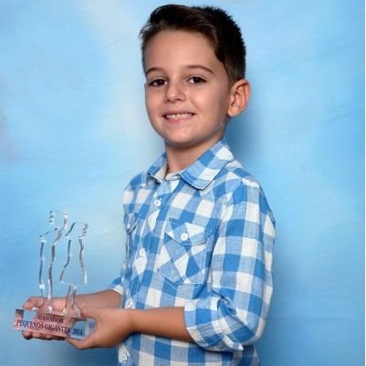 CFPablo_'s profile picture. Club de Fans del ganador de Pequeños Gigantes •Pablo Gomariz• Niño de 5 años capaz de sacar sonrisas a miles de personas. Su sueño es ser un genio-inventor.