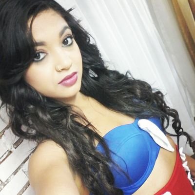 thayferreiraofc's profile picture. 