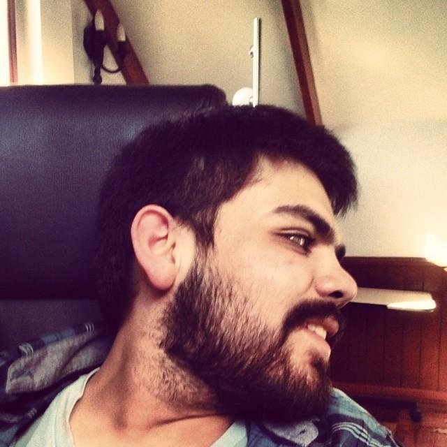 30 años, disfruto la buena comida, la buena cerveza y un buen juego de mesa. En la vida, médico general de zona en H. Intercultural Kallvu Llanka.