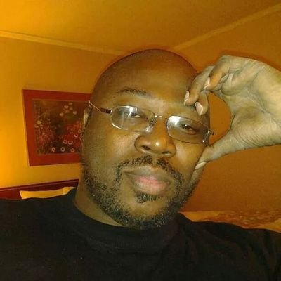 TonySouthPaw's profile picture. tryin to stay sane an have fun doin it