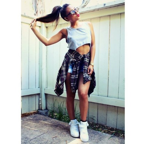 AlexiaComingUp's profile picture. 