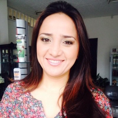 Politóloga. Esp en Política Social, Experta en educación socio comunitaria. Candidata a Magister en Gerencia para el Desarollo. Asesora PGN