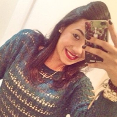 Esperta, não se envolve fácil... malicia é fundamental.
Tem paixões secretas, meta e busca seu ideal ♪