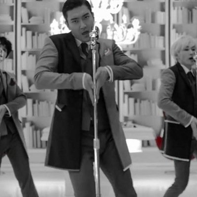 YeWookIce_3's profile picture. 