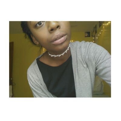 | Its Bleu from WBT |
~ P.s that girl obsessed with Nash and Matt ~