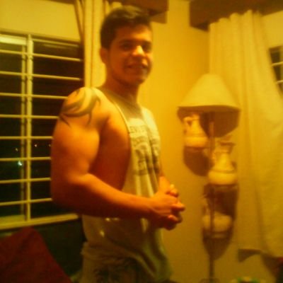 Instagram: Alex_Meza10